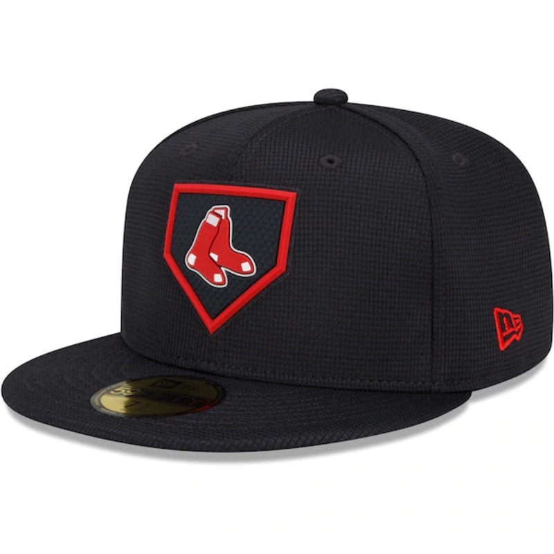 New Era Boston Red Sox Navy 2022 Clubhouse 59FIFTY Fitted Hat