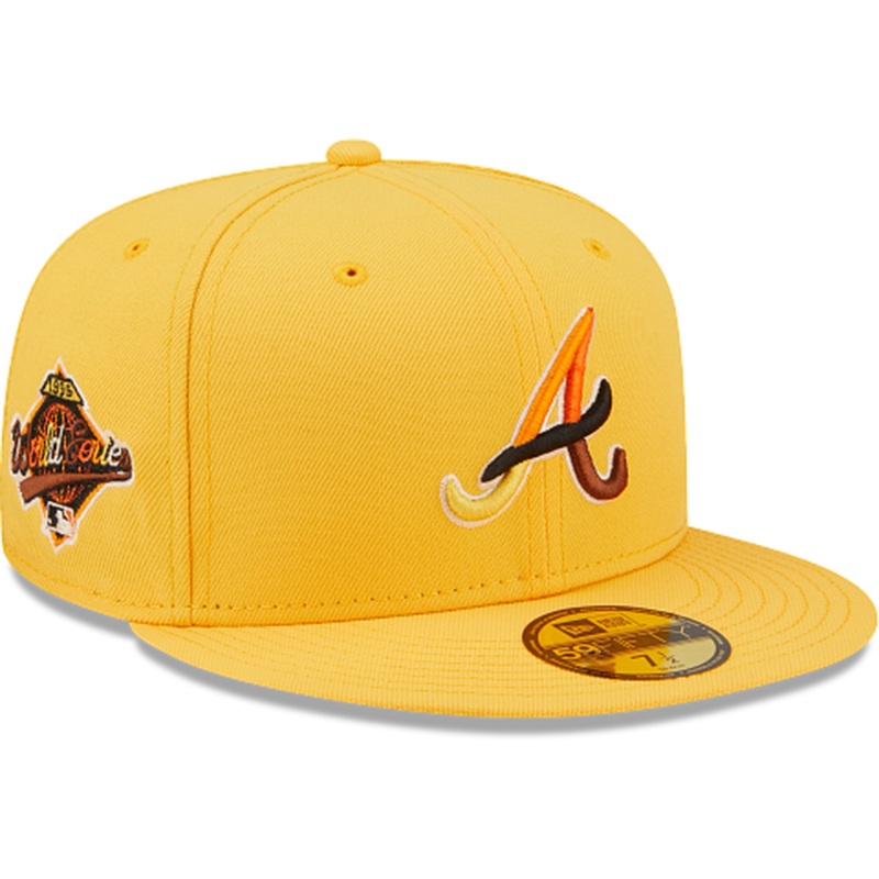 New Era  Atlanta Braves Butterflies 2022 59FIFTY Fitted Hat