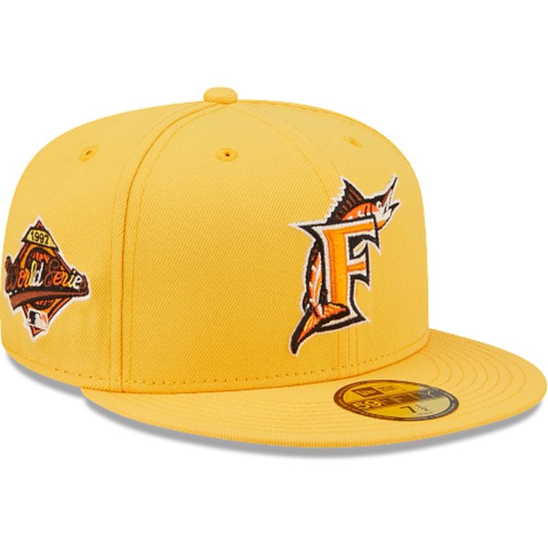 New Era  Florida Marlins Butterflies 2022 59FIFTY Fitted Hat