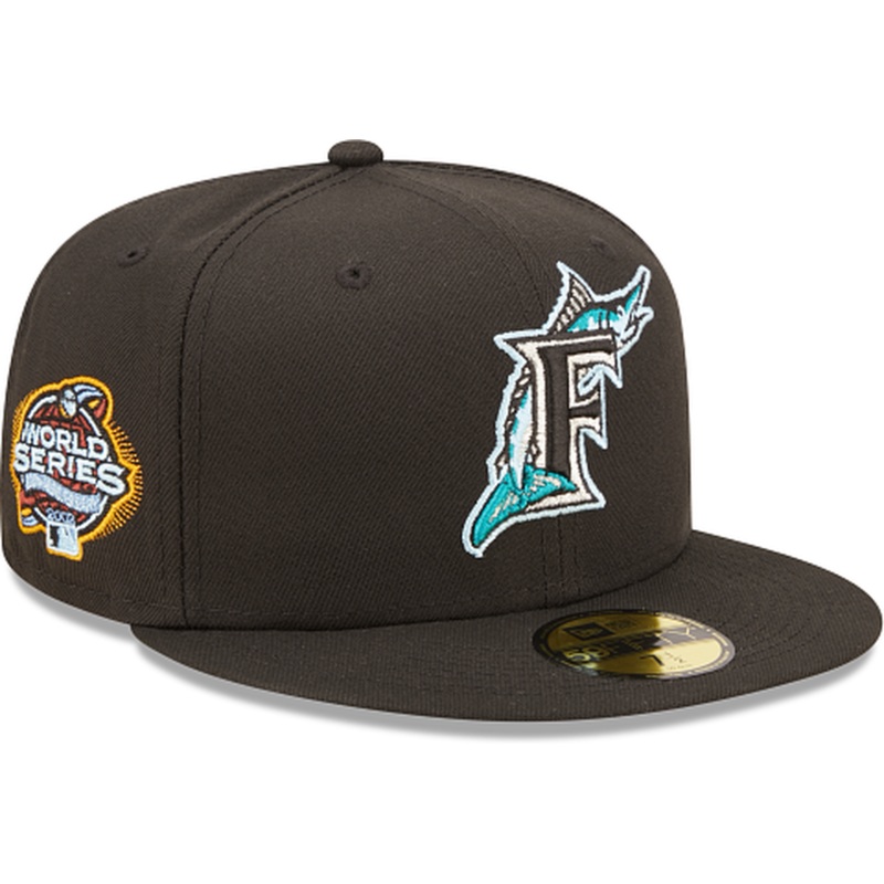 New Era  Florida Marlins Clouds 2022 59FIFTY Fitted Hat