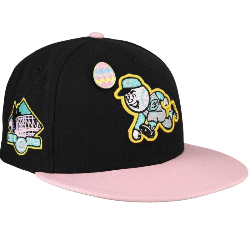 New Era Cincinnati Reds Easter 1970-2002 Patch 2023 59FIFTY Fitted Hat