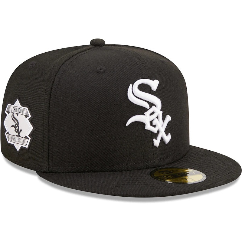 New Era Black Chicago White Sox Logo Side 59FIFTY Fitted Hat