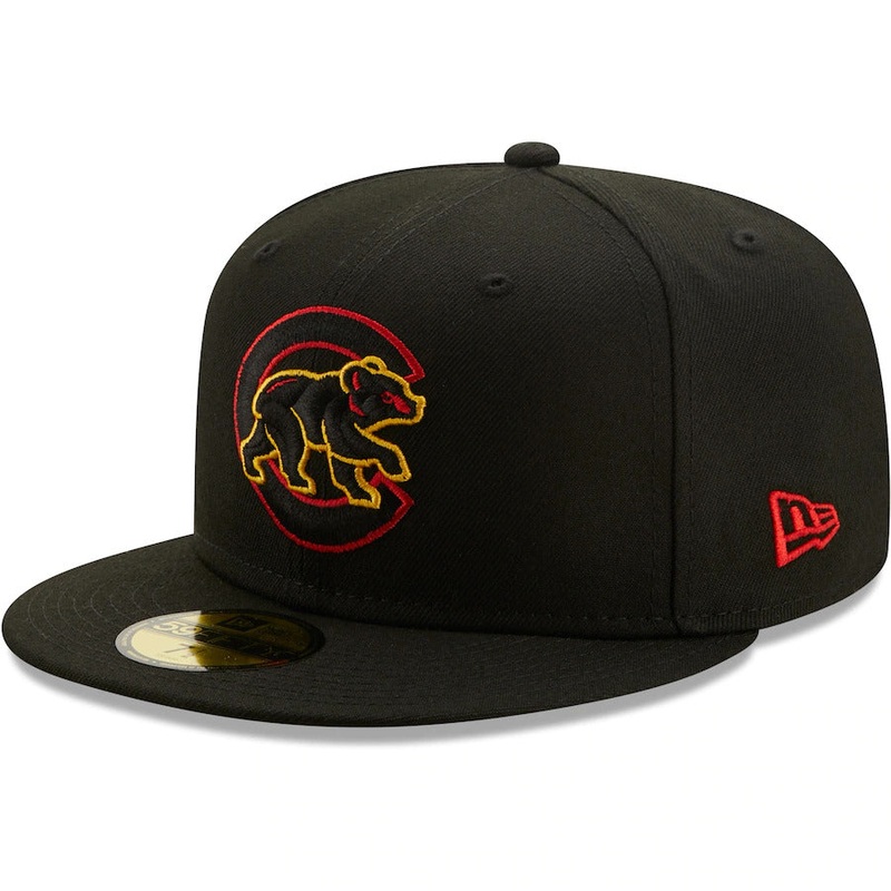 New Era Black Chicago Cubs 2016 World Series Gold Undervisor 59FIFTY Fitted Hat