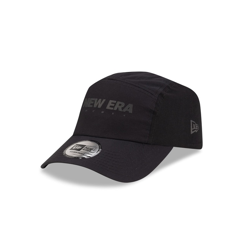 Tech Black Runner Strapback Hat